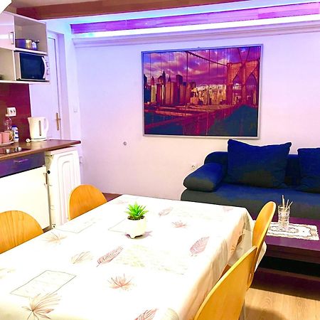 Lola Apartment Budapešť Exteriér fotografie